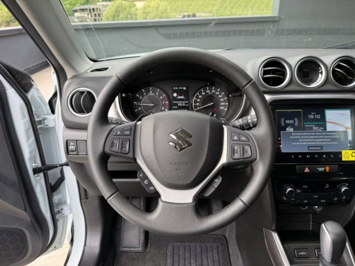 Suzuki Vitara 1.4h Top Kuro 4wd allgrip 110cv (8)