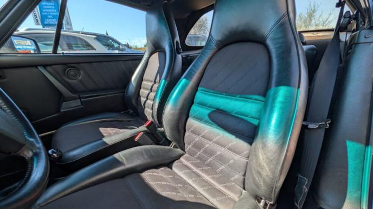 Porsche 911 Cabrio Carrera 3.2 (10)