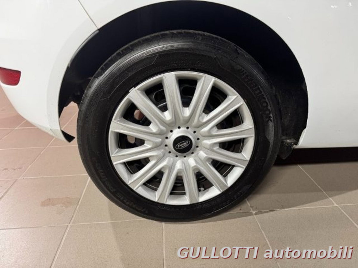 Ford Fiesta 1.2 60CV 3p. Tit. (8)