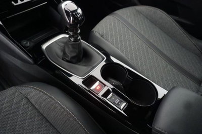 Peugeot 2008 1.2 puretech Allure s&s 100cv (13)