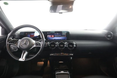 Mercedes-Benz Classe A 180 Automatic Executive (12)