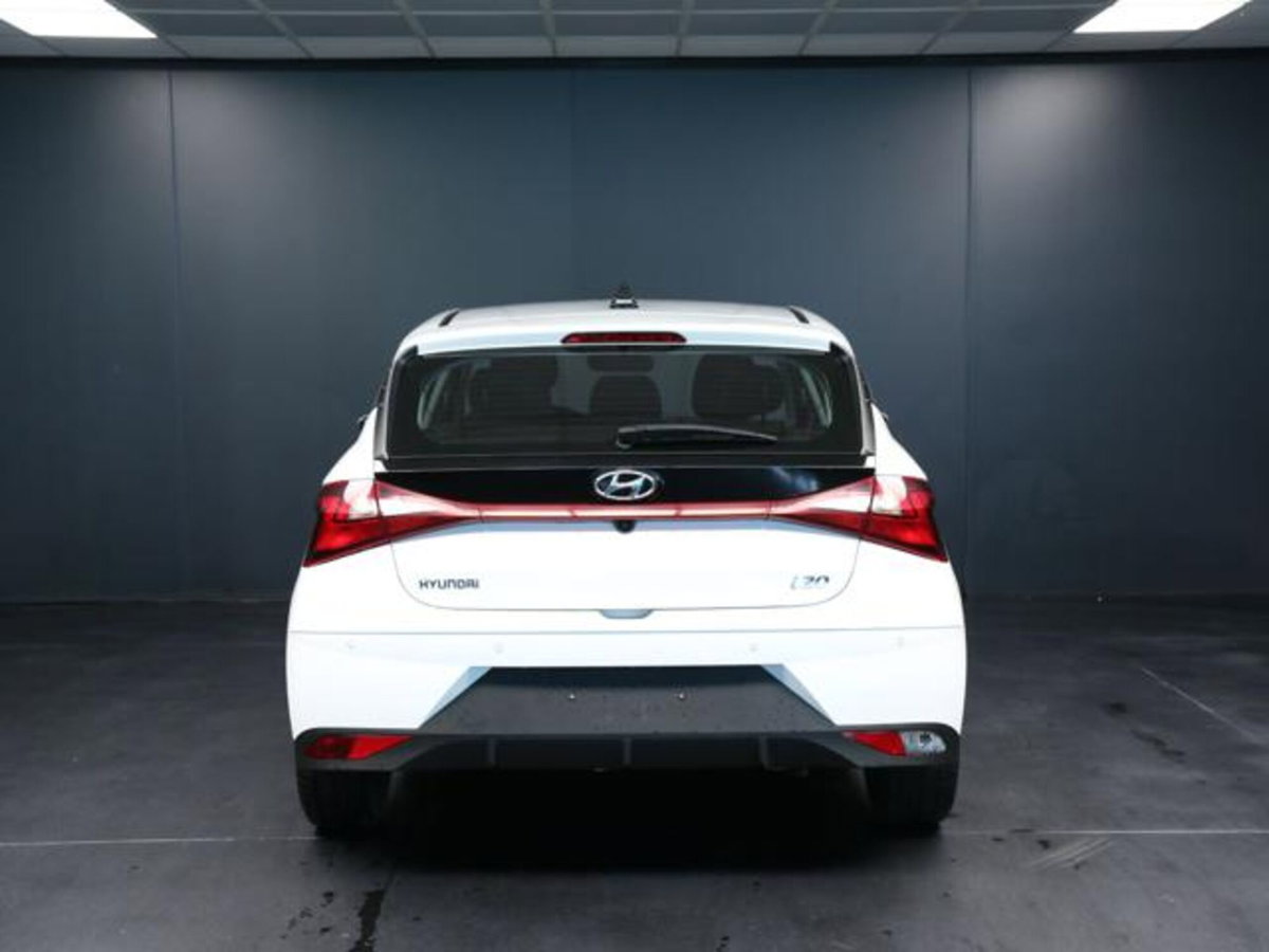 Hyundai i20 1.2 mpi Connectline mt (4)