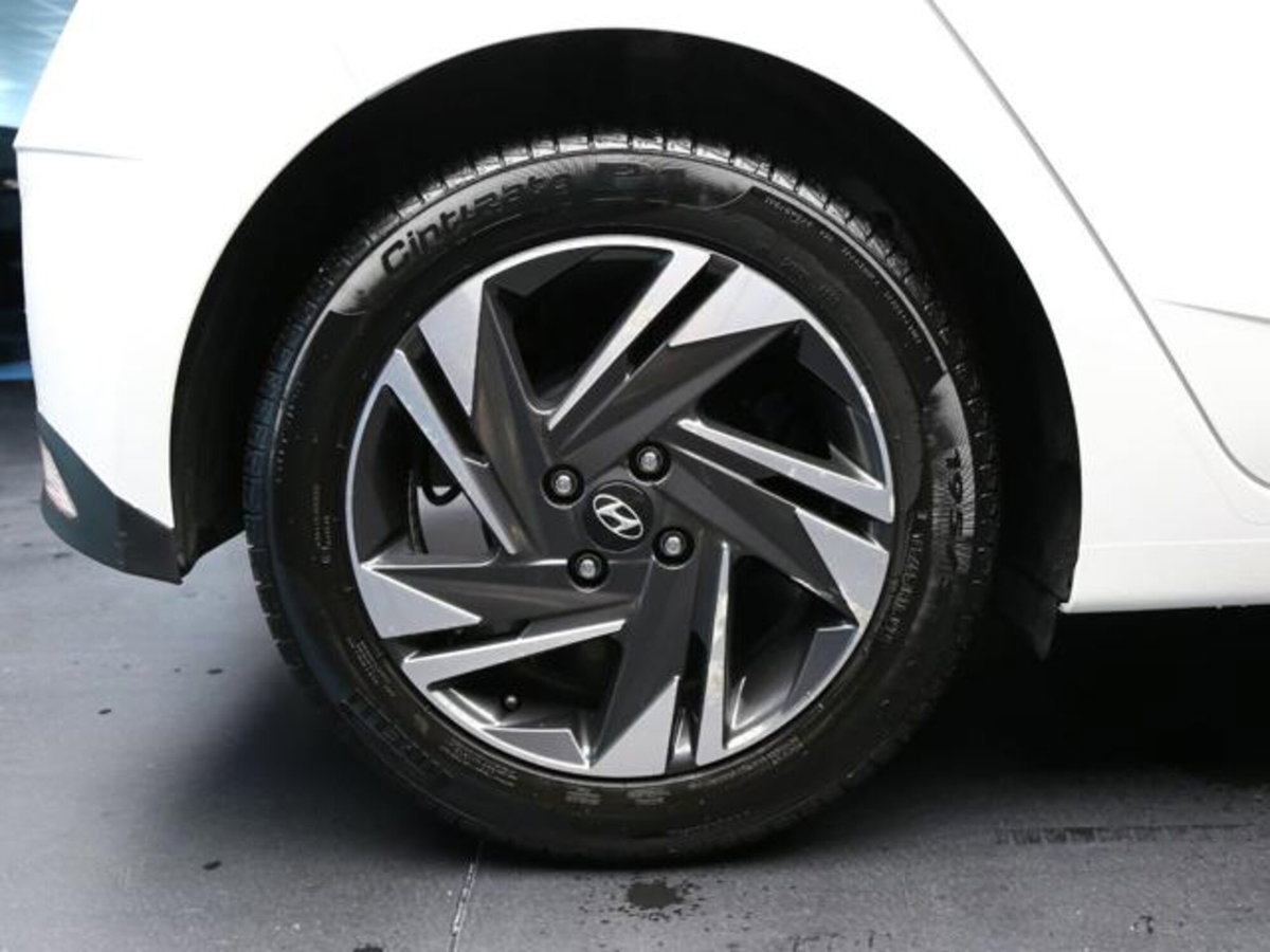 Hyundai i20 1.2 mpi Connectline mt (5)