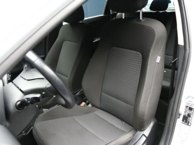 Hyundai i20 1.2 MPI MT ConnectLine (9)