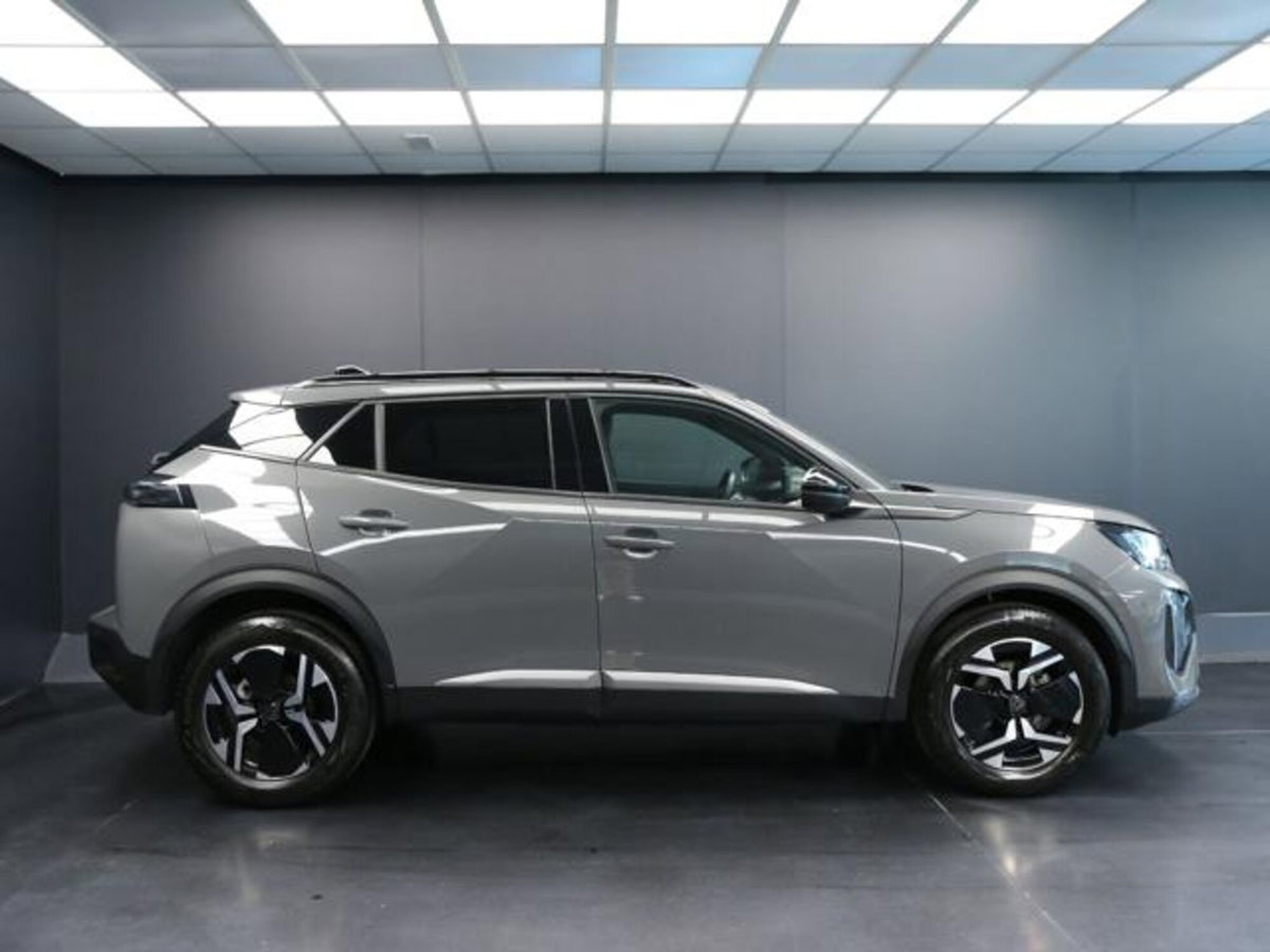 Peugeot 2008 PureTech 100 S&S Allure (6)