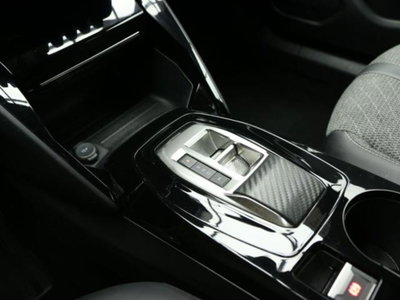 Peugeot 2008 1.2 puretech Allure s&s 130cv eat8 (14)