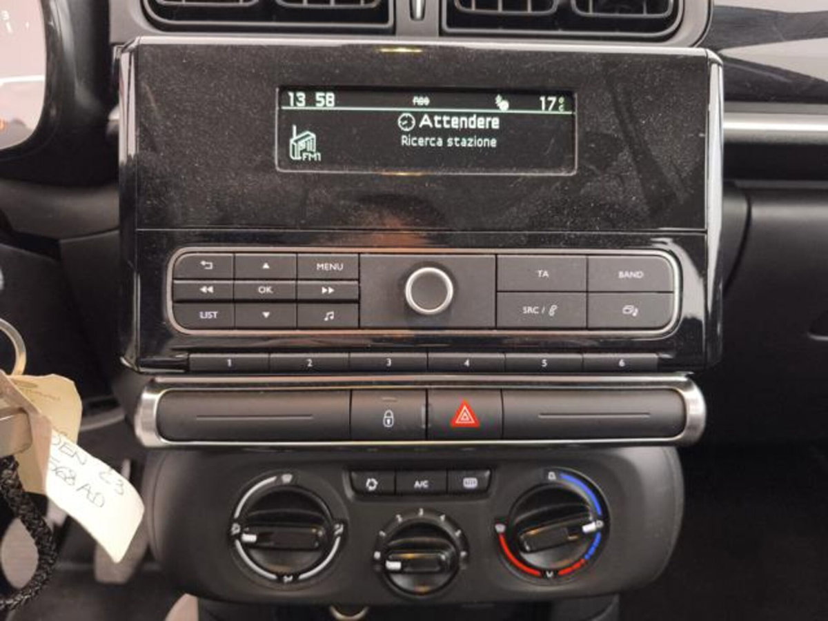 Citroen C3 1.2 puretech You s&s 83cv neopatentati (16)
