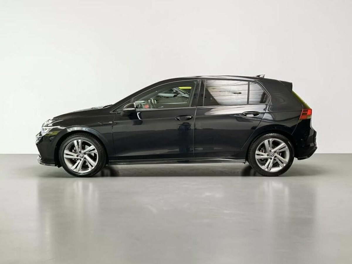 Volkswagen Golf 1.5 eTSI 150 CV EVO ACT DSG R-Line (3)