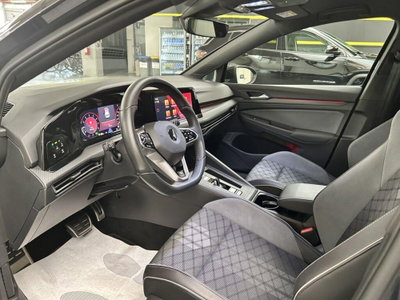 Volkswagen Golf 1.5 eTSI 150 CV EVO ACT DSG R-Line (8)