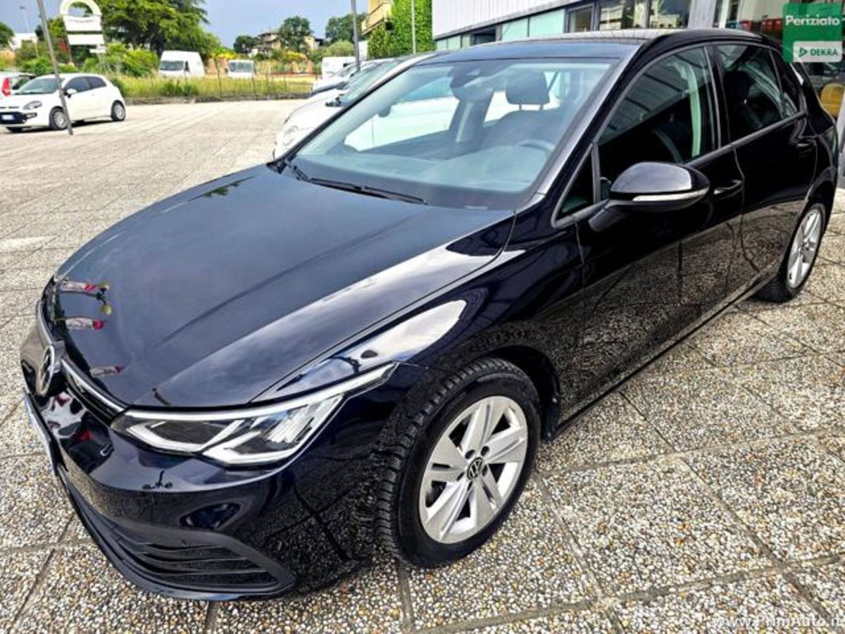 Volkswagen Golf Variant 1.0 eTSI EVO DSG Life (3)