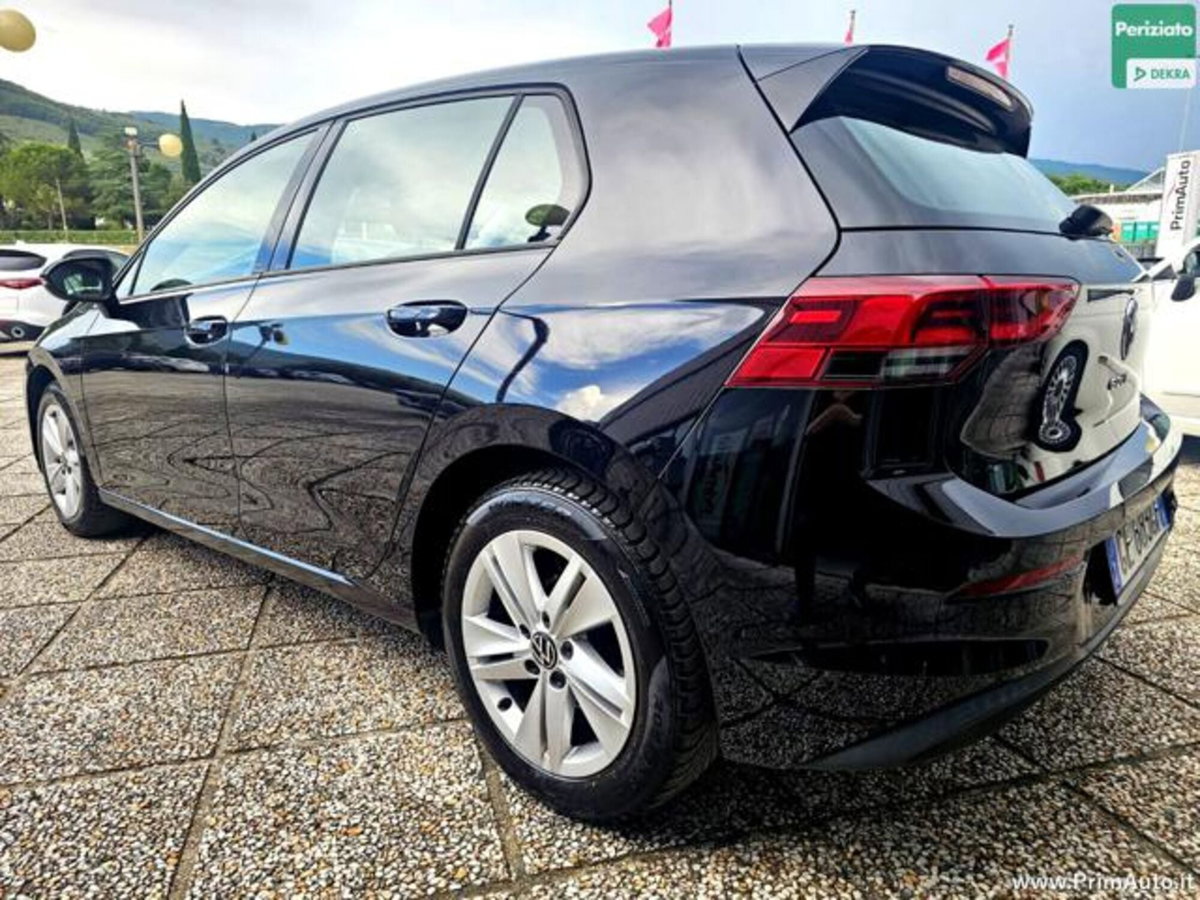 Volkswagen Golf Variant 1.0 eTSI EVO DSG Life (6)