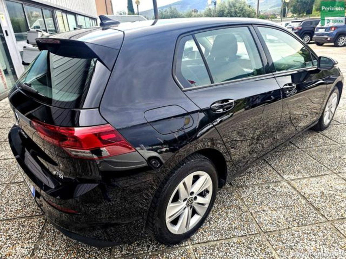 Volkswagen Golf Variant 1.0 eTSI EVO DSG Life (8)