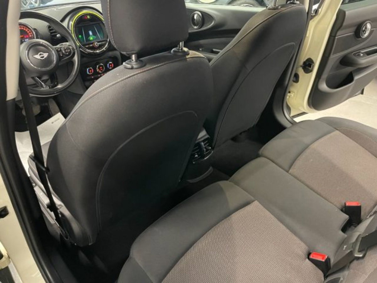 MINI Mini Clubman 1.5 One D Business Clubman (6)