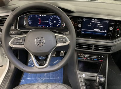 Volkswagen Taigo 1.0 tsi R-Line 115cv (18)