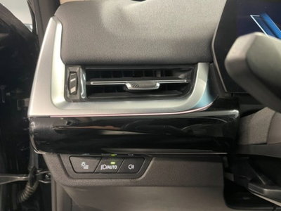BMW X1 sDrive 18d Edition Essence (17)