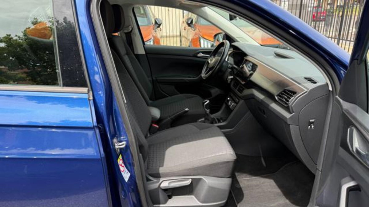 Volkswagen T-Cross 1.0 tsi Edition 95cv (15)