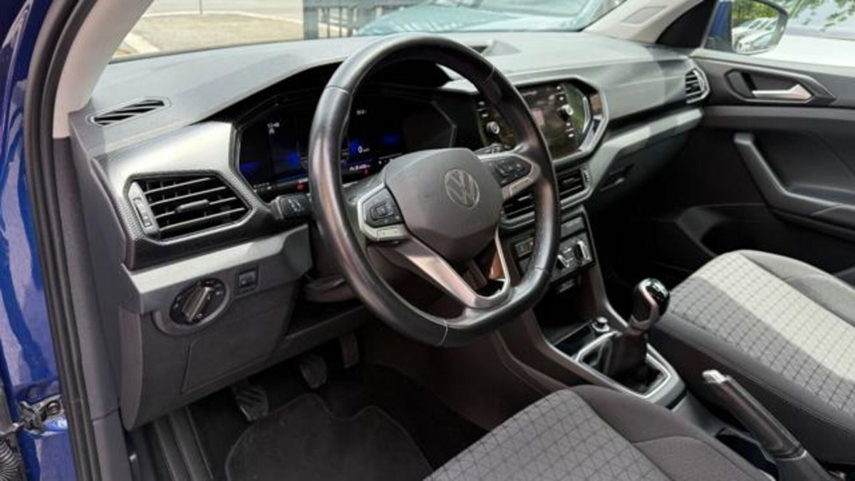 Volkswagen T-Cross 1.0 tsi Edition 95cv (17)