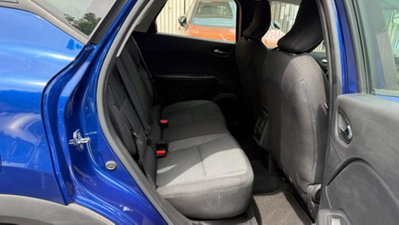 Renault Captur TCe 90 CV Zen (15)