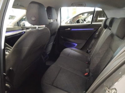 Volkswagen Golf Variant 1.0 eTSI EVO DSG Life (8)