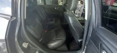 Jeep Compass 1.3 T4 190CV PHEV AT6 4xe Limited (11)