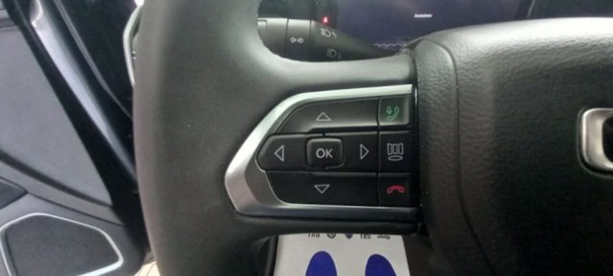 Jeep Compass 1.6 Multijet II 2WD Limited (15)