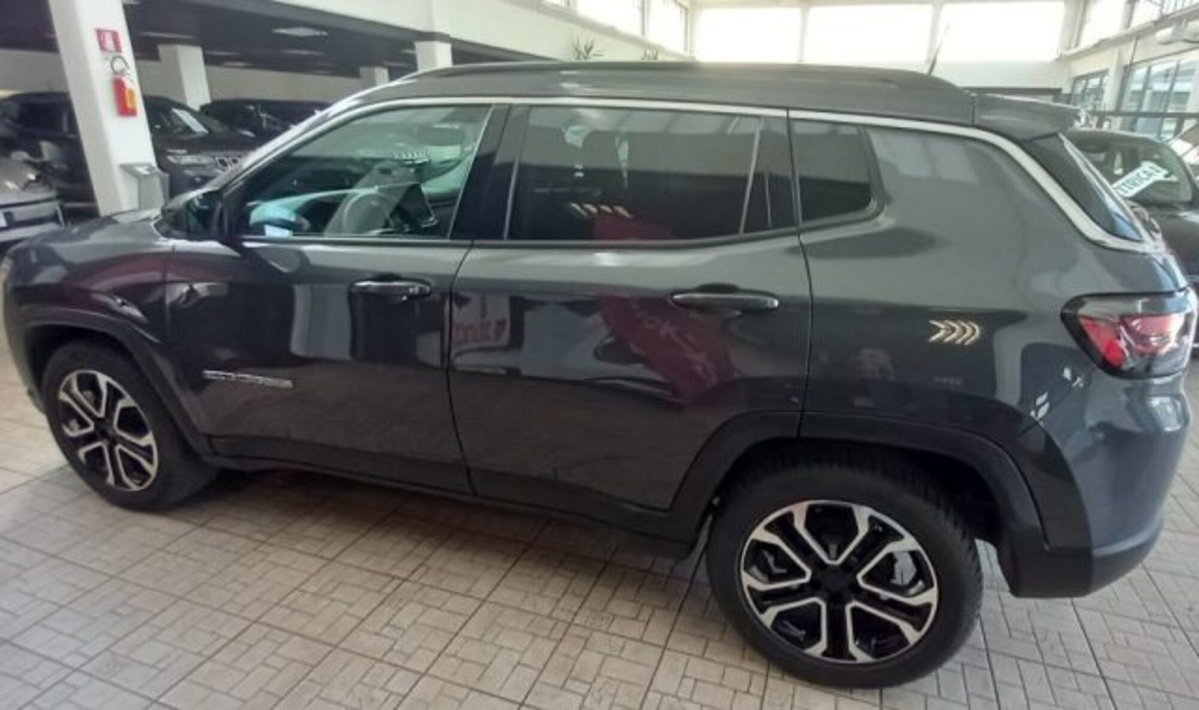 Jeep Compass 1.6 Multijet II 2WD Limited (4)