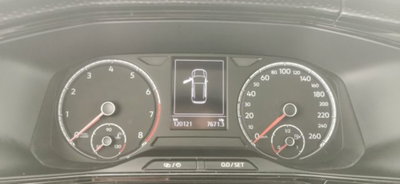 Volkswagen T-Cross 1.0 TSI Style BMT (10)