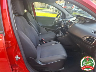 Lancia Ypsilon 1.2 69 CV 5 porte GPL Ecochic Gold (9)