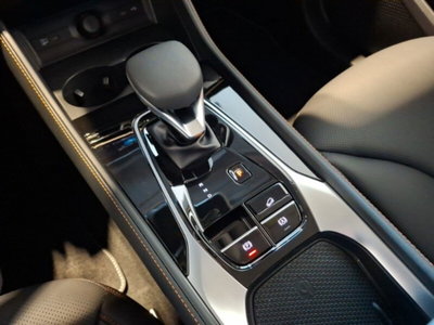 Mg HS 1.5 hybrid+ Luxury auto (20)