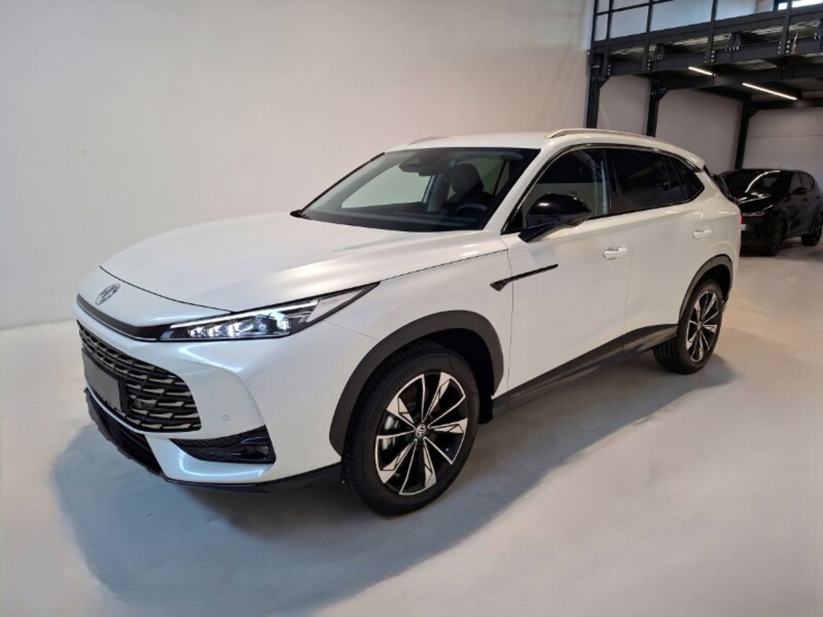 Mg HS 1.5 hybrid+ Luxury auto (3)