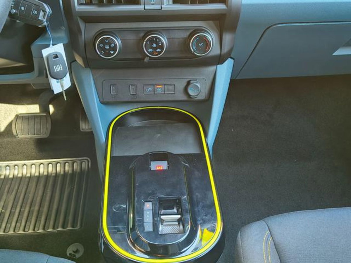 Fiat Grande Panda 1.2 hybrid Icon 110cv edct (13)