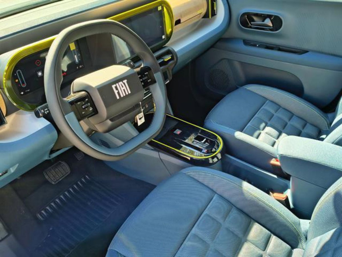 Fiat Grande Panda 1.2 hybrid La Prima 110cv edct (7)