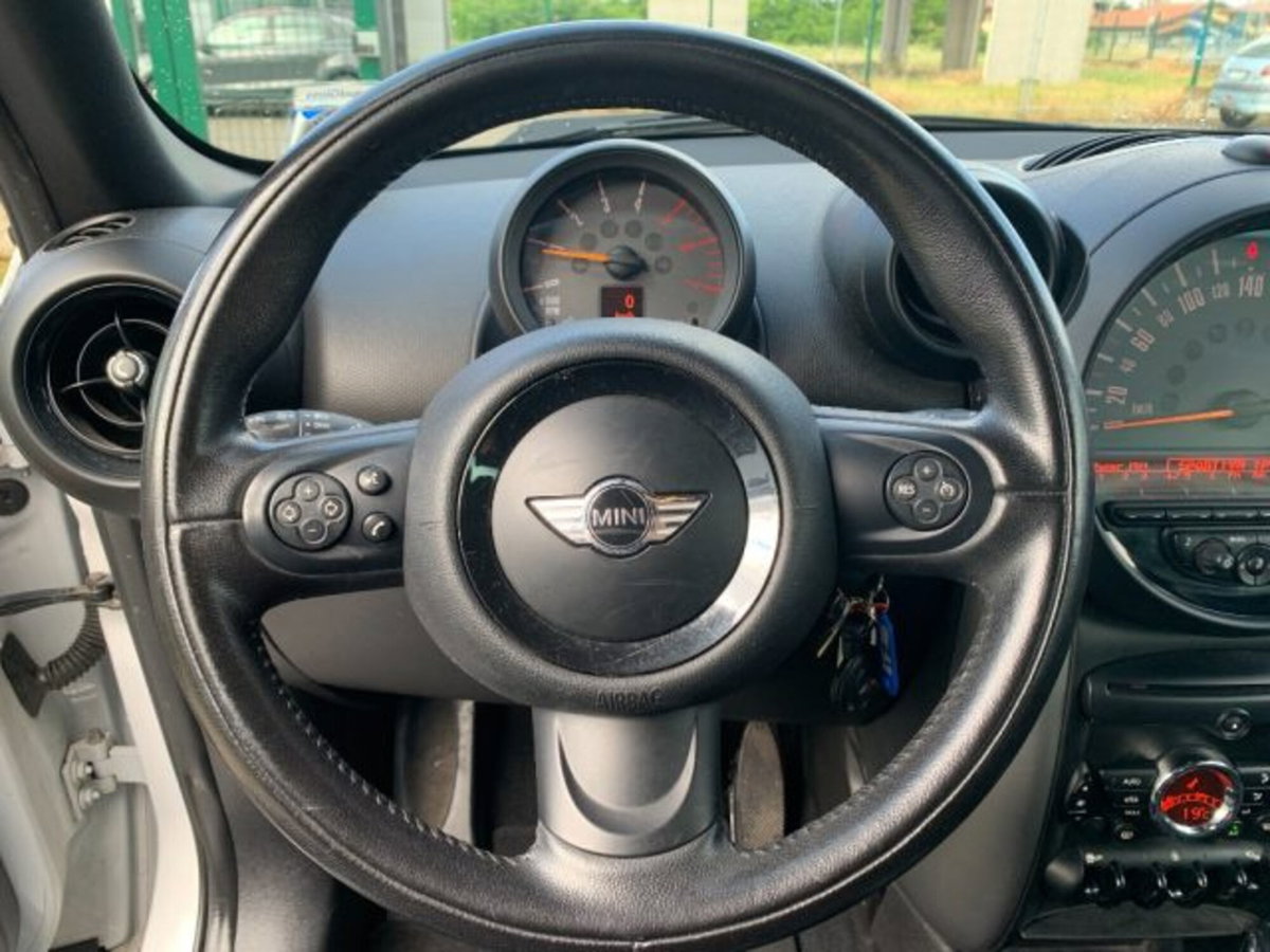 MINI Mini Countryman 2.0 Cooper D Countryman Automatica (14)