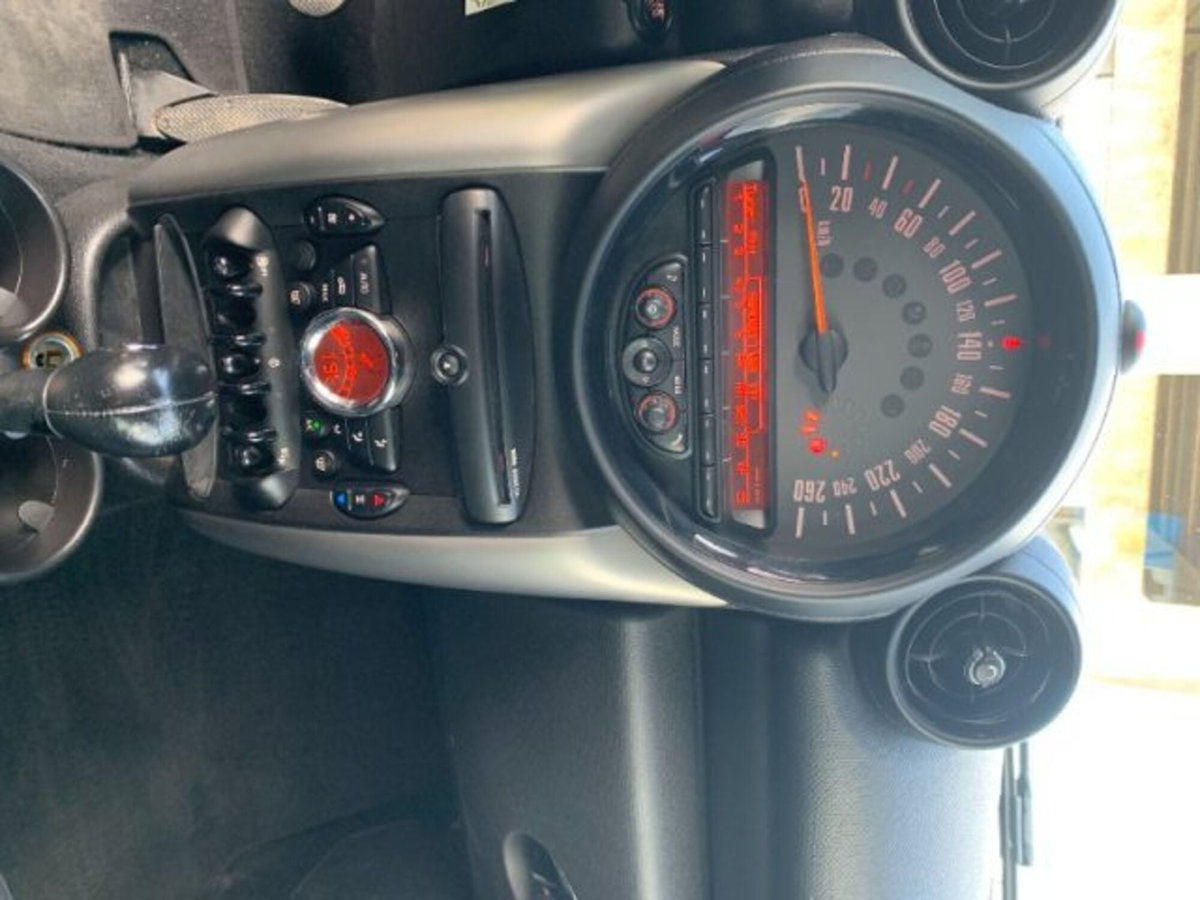 MINI Mini Countryman 2.0 Cooper D Countryman Automatica (15)