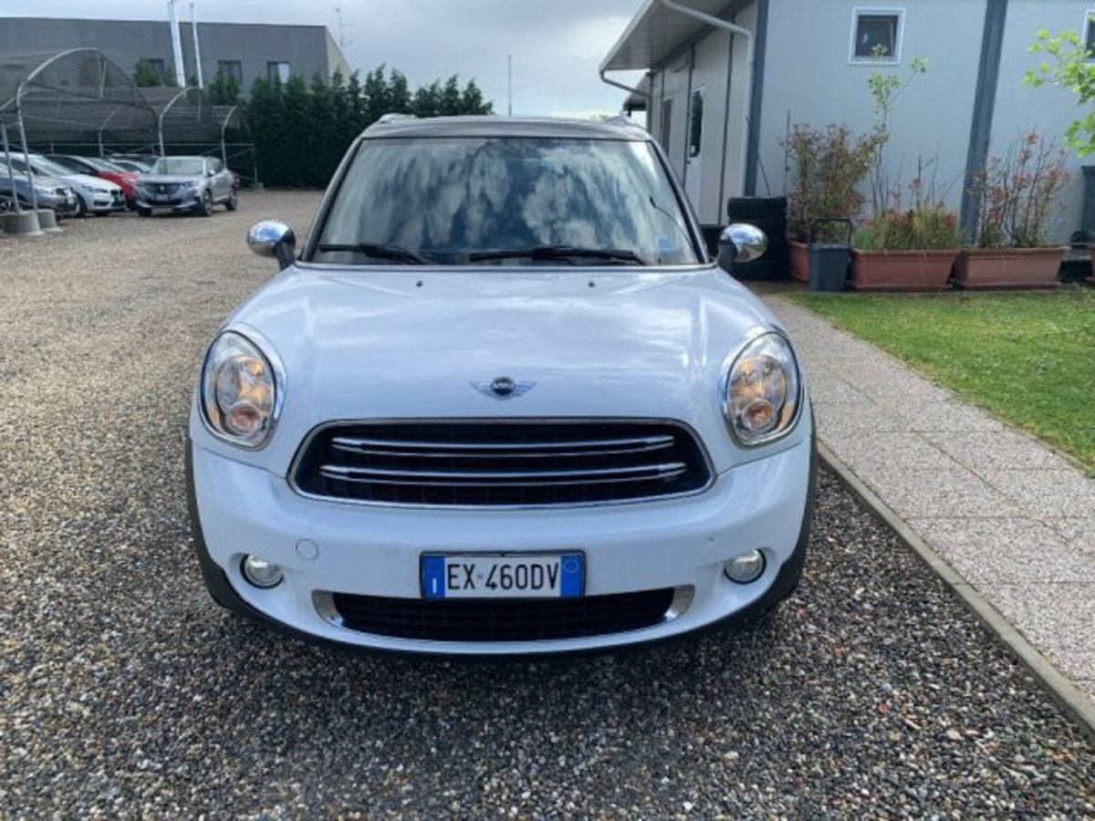 MINI Mini Countryman 2.0 Cooper D Countryman Automatica (2)