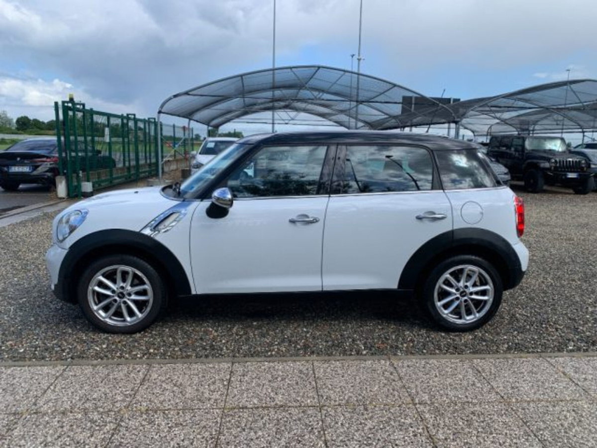 MINI Mini Countryman 2.0 Cooper D Countryman Automatica (8)