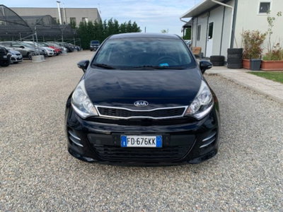 Kia Rio 1.4 CRDi 5p. Cool (2)