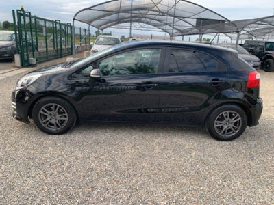 Kia Rio 1.4 CRDi 5p. Cool (7)