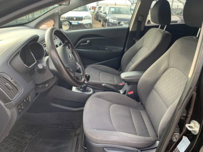 Kia Rio 1.4 CRDi 5p. Cool (8)