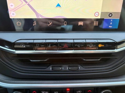 Jeep Compass 1.6 Multijet II 2WD Limited (17)