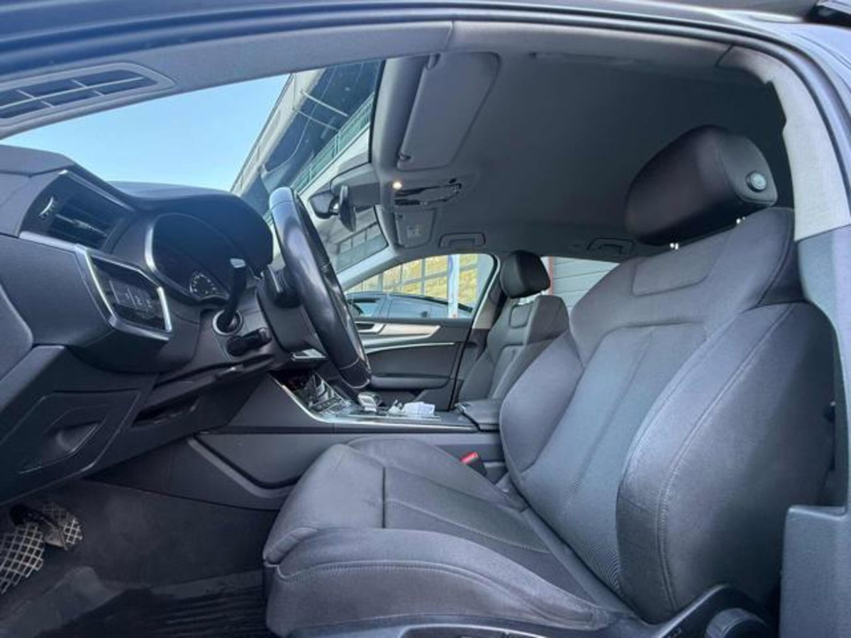 Audi A6 Avant 40 2.0 tdi mhev 12V quattro s-tronic (12)