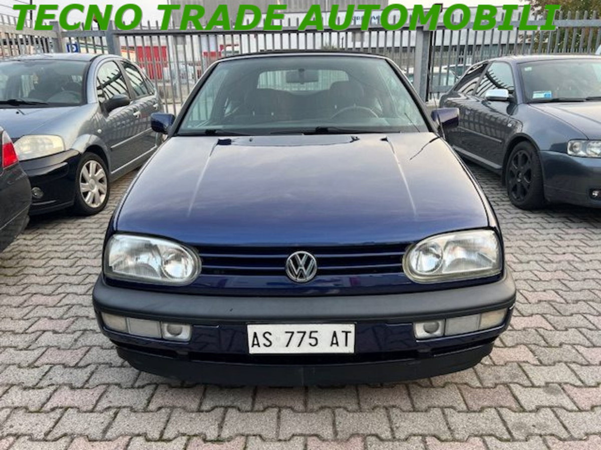 Volkswagen Golf Cabrio 1.6 cat Sport (2)