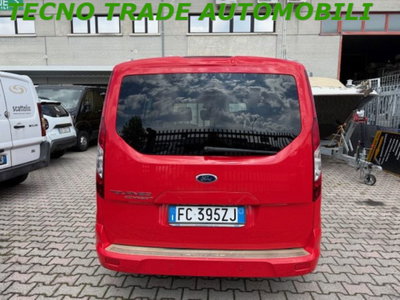 Ford Tourneo Connect 1.5 TDCi 120 CV Powershift Titanium (5)