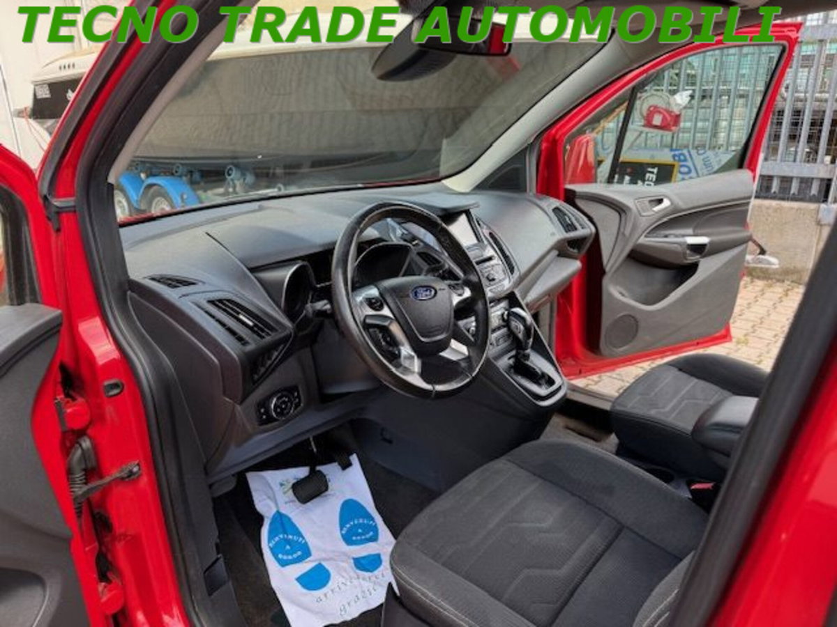 Ford Tourneo Connect 1.5 TDCi 120 CV Powershift Titanium (9)