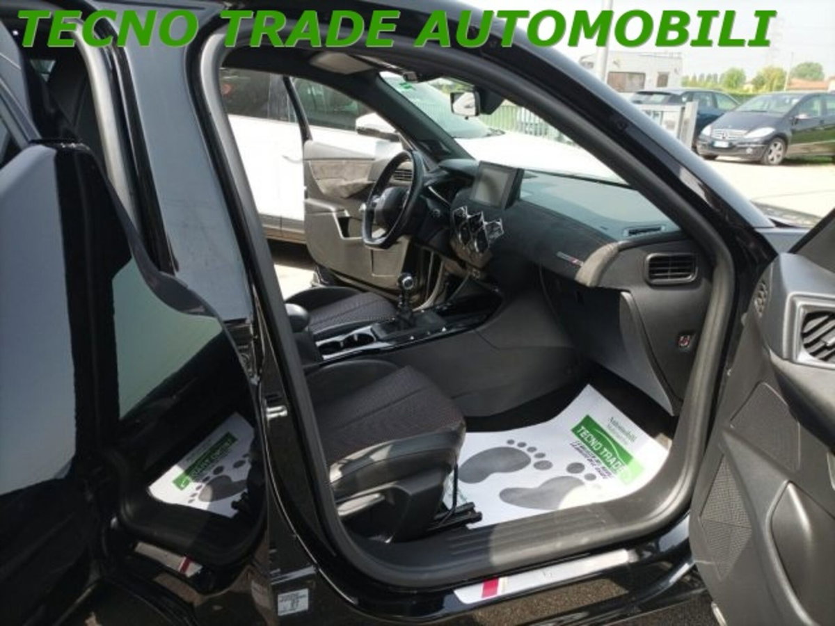 Ds DS 3 DS 3 Crossback BlueHDi 100 Performance Line (11)
