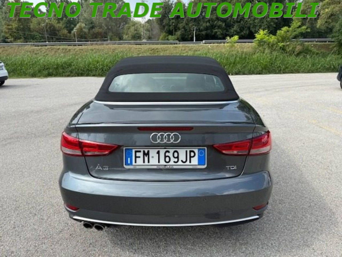 Audi A3 Cabrio 2.0 TDI S tronic (4)