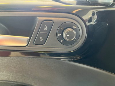 Volkswagen Maggiolino Cabrio 1.2 TSI Design (16)