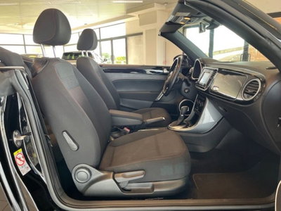 Volkswagen Maggiolino Cabrio 1.2 TSI Design (17)