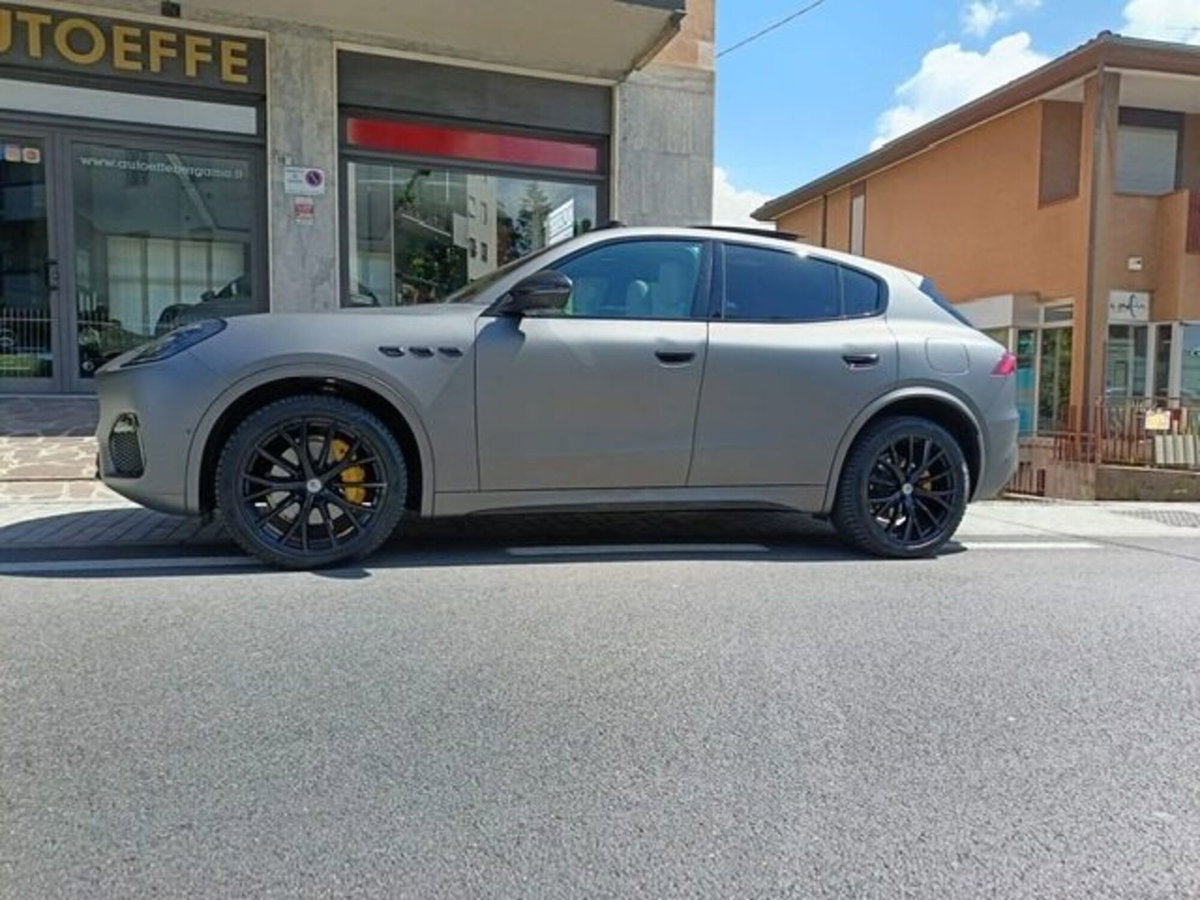 Maserati Grecale .0 mhev Modena 330cv auto