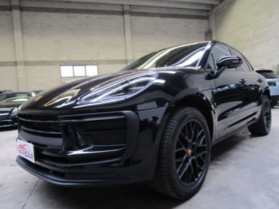 Porsche Macan 2.0 265cv pdk usata